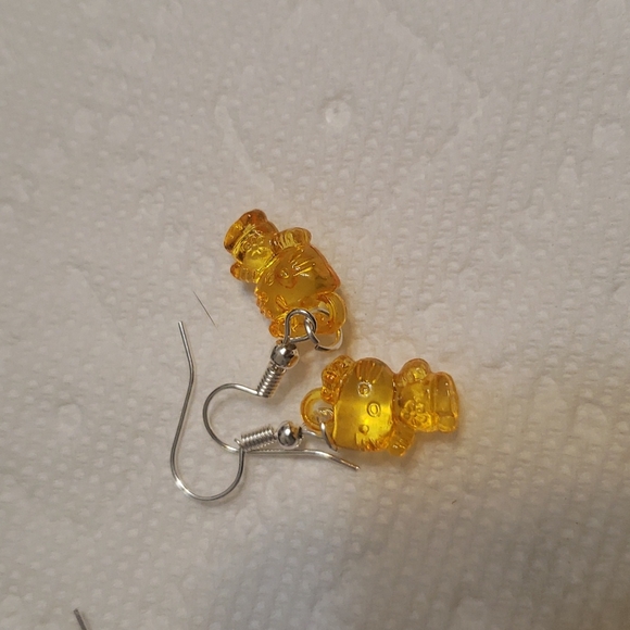 Dark yellow hello kitty earrings - Picture 2 of 2